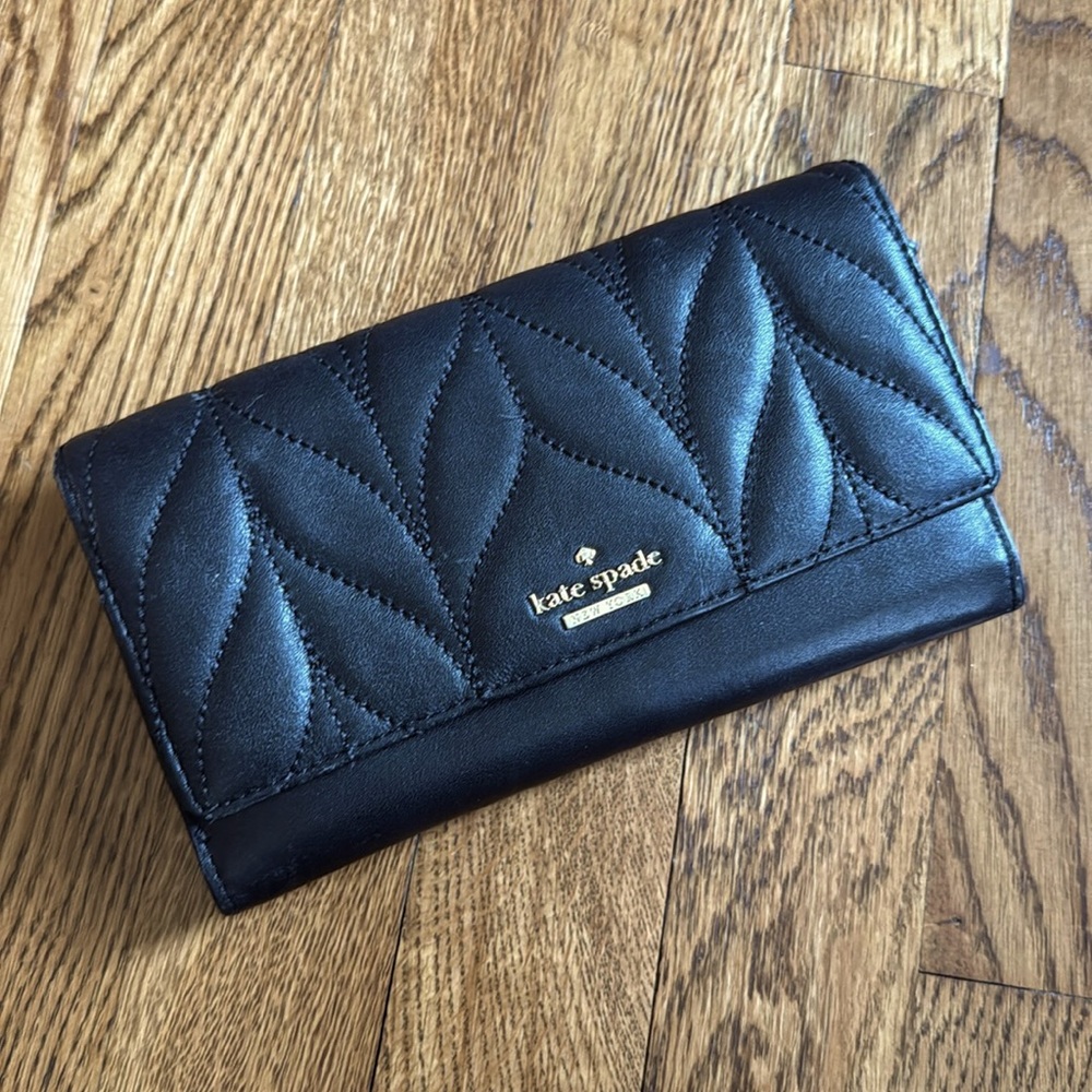 Kate Spade Black Wallet Quilted